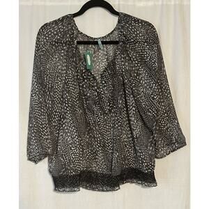 Maurices Sheer Top Gray Animal Print Elastic Waist Womens Size XL